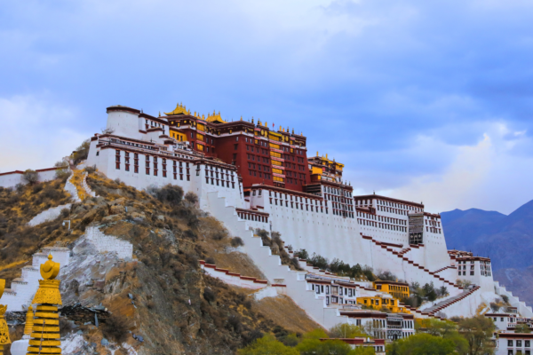Lhasa New Year Spiritual & Glacial Adventure
