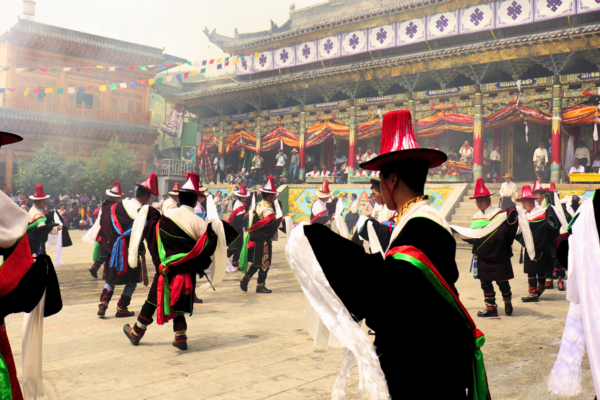 Amdo Tibetan June Festival & Hehuang Valley Tour
